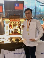 李竺修